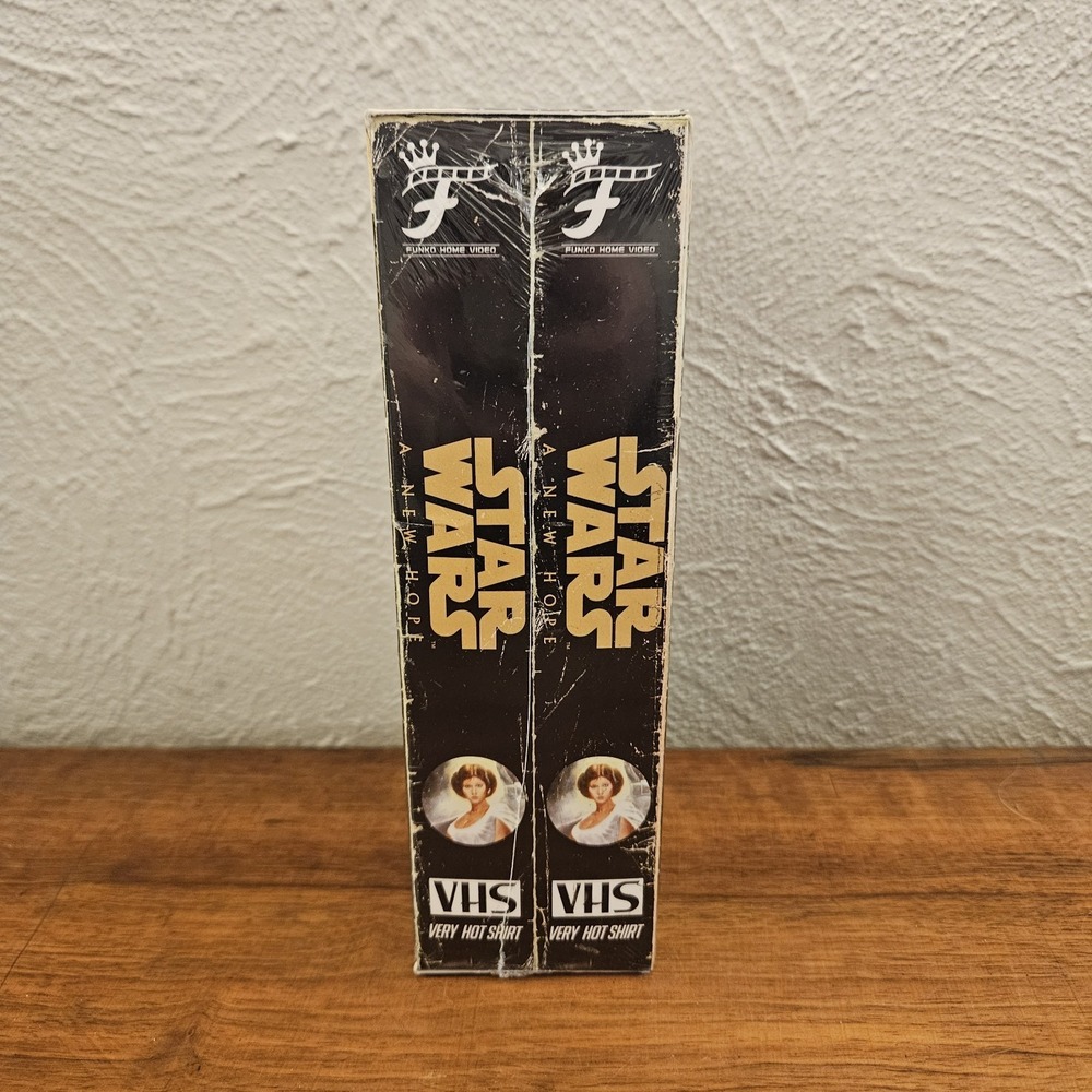 Funko Home Video Star Wars: A New Hope Size Med T-Shirt Retro VHS Box Sealed NEW - Picture 3 of 6